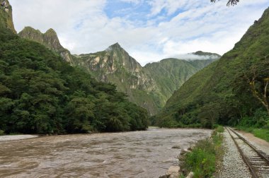 Aguas Calientes, Urubamba, Machu Picchu, Peru, Güney Amerika Demiryolu Manzarası