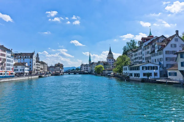Zurich Pemandangan Kota Tua Oleh Sungai Swiss Eropa — Stok Foto
