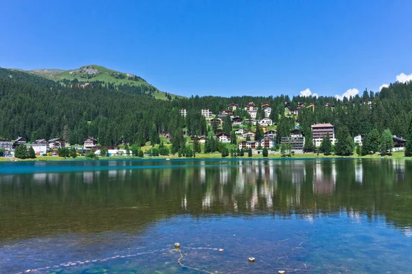 Arosa, göl manzarası, Alpler İsviçre, Avrupa