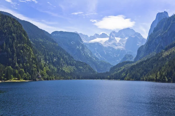 Gosau Alplerde, Göl manzaralı, Avusturya, Avrupa