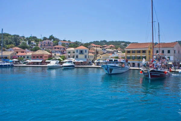 Isla Paxos Vista Ciudad Vieja Desde Barco Turístico Grecia Europa — Foto de Stock
