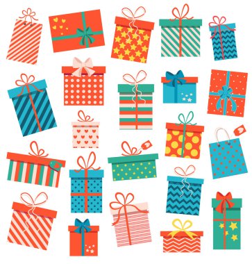 Beyaz arka planda tatil için farklı hediyeler.