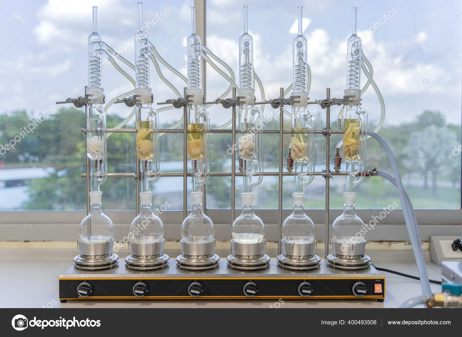 Soxhlet Extractor Percolator Boiler Reflux Distillation Flask Heating