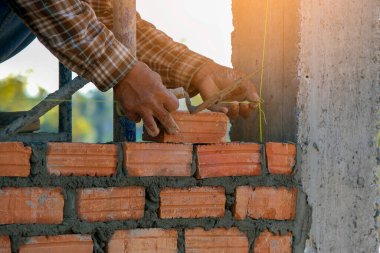 Endüstriyel tuğla ustasını kapat