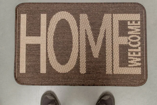 Brown Beige Wicker Foot Mat Vertical Welcome Horizontal Home Lettering — Stock Photo, Image