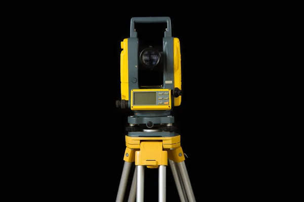 Theodolite Estação Posicionamento Total Tripé Equipamento Agrimensura Isolado Fundo Preto — Fotografia de Stock