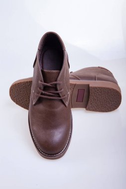 resmi erkek ayakkabıları, beyaz arkaplanda izole