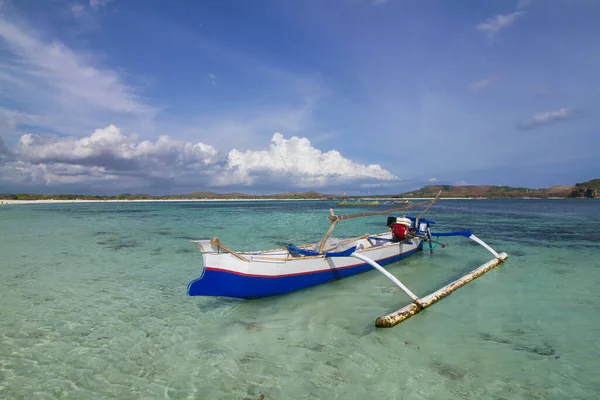 Barco Pesquero Tradicional Tanjung Ann Beach Kuta Mandalika Lombok Indonesia — Foto de Stock