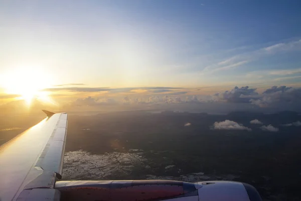 Airplane Wing Flight Window Sunrise — Stock Photo, Image