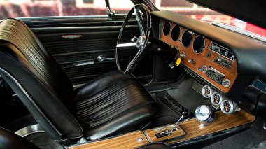 Retro klasik Dodge Dart 440