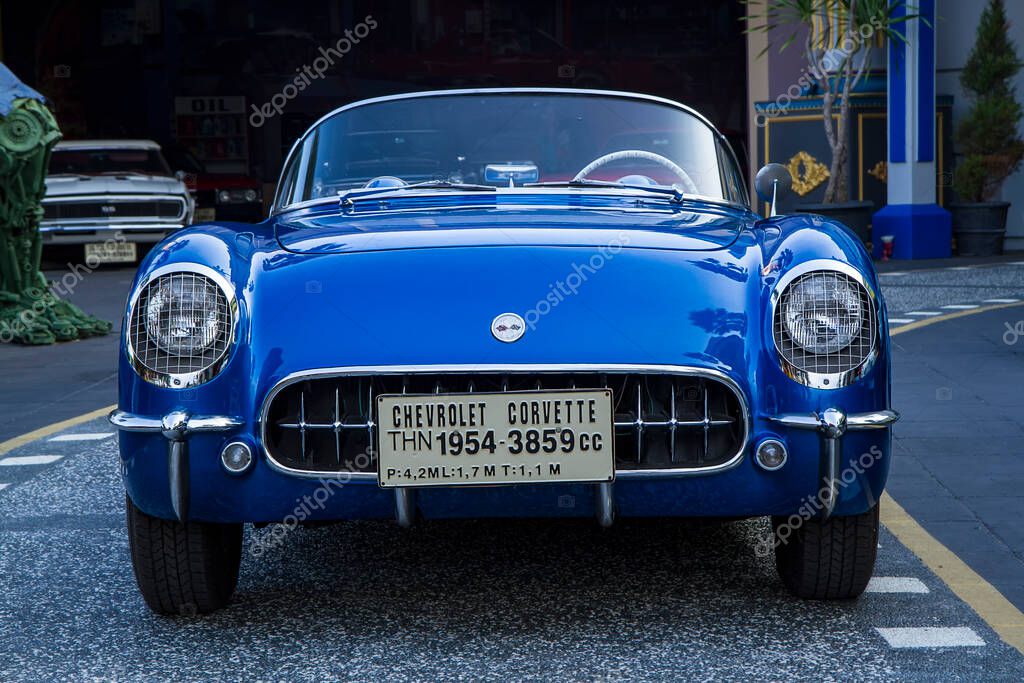 Blue retro classic chevrolet corvette - Malang, 12 September 2020