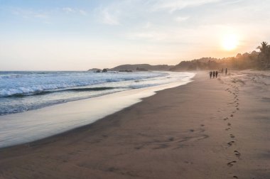 Mazunte, Meksika 'da güzel bir gün batımı.