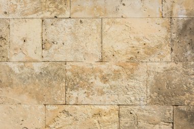 Arkaplan: bej yıpranmış duvar