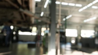 Oto Tamir Servisi. Arka plan bulanık.