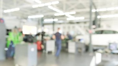 Oto Tamir Servisi. Arka plan bulanık.