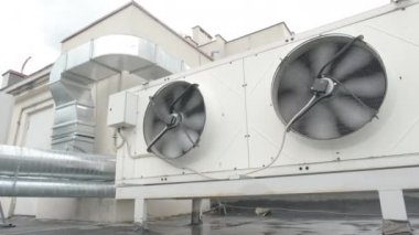 Çatıdaki Isıtma ve Havalandırma Birimleri