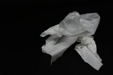 Siyah arkaplanda beyaz doku izole edildi