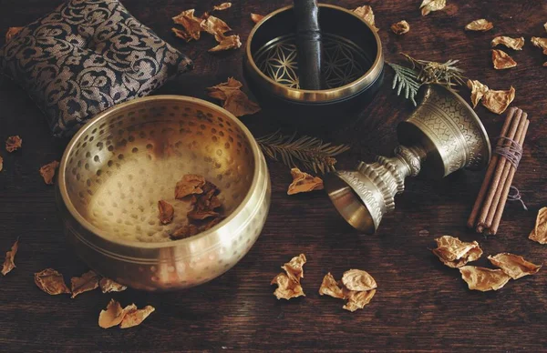 Tibetan Themed Close Examples Two Different Singing Bowls Dark Brown — Stock Photo, Image