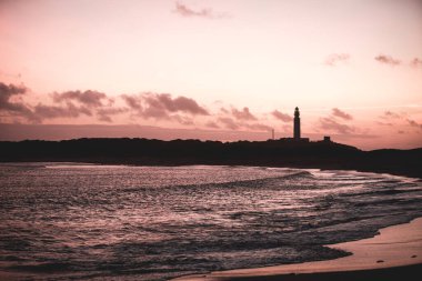 Güney İspanya 'da Alacakaranlık Günbatımında Cape Trafalgar Deniz Feneri