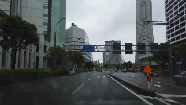 Vista Auto Davanti Una Giornata Piovosa Yokohama Minato Mirai Bordo — Video Stock