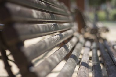 Park koltuğu. Seçici odak fotoğrafı.