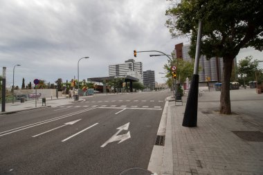 Collblanc yolu, Katalonya 'nın Barcelona ilinin L' Hospital de Llobregat ilçesine bağlı. Haziran 2019.