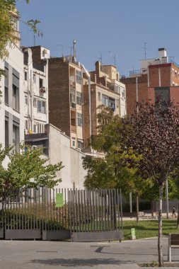 Sants-Montjuic mahallesindeki Ramon Aramon i Serra Bahçeleri, Barcelona, Katalonya, İspanya. 