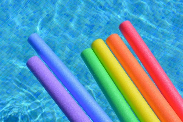 Fideos Piscina Colores Brillantes Piscina Desde Arriba Con Espacio Para — Foto de Stock