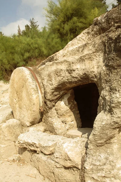 이스라엘의 근처에 무덤은 세기의 것으로 추정됩니다 예수님의 비슷하게 있었습니다 — 스톡 사진