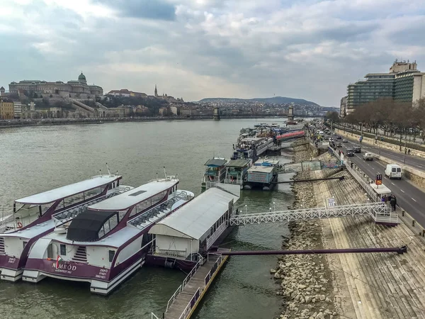 Városi Táj Budapesten Híddal Csodálatos Égbolttal — Stock Fotó