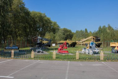 30 yıl sonra Çernobil 'in içinde yürümek 26 Nisan 1986' da No. Pripyat yakınlarındaki Çernobil Nükleer Santrali 'nde 4 nükleer reaktör..