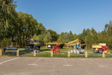 30 yıl sonra Çernobil 'in içinde yürümek 26 Nisan 1986' da No. Pripyat yakınlarındaki Çernobil Nükleer Santrali 'nde 4 nükleer reaktör..