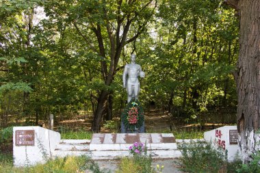 30 yıl sonra Çernobil 'in içinde yürümek 26 Nisan 1986' da No. Pripyat yakınlarındaki Çernobil Nükleer Santrali 'nde 4 nükleer reaktör..