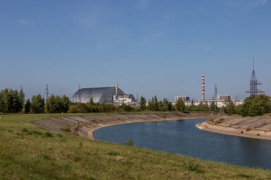 30 yıl sonra Çernobil 'in içinde yürümek 26 Nisan 1986' da No. Pripyat yakınlarındaki Çernobil Nükleer Santrali 'nde 4 nükleer reaktör..