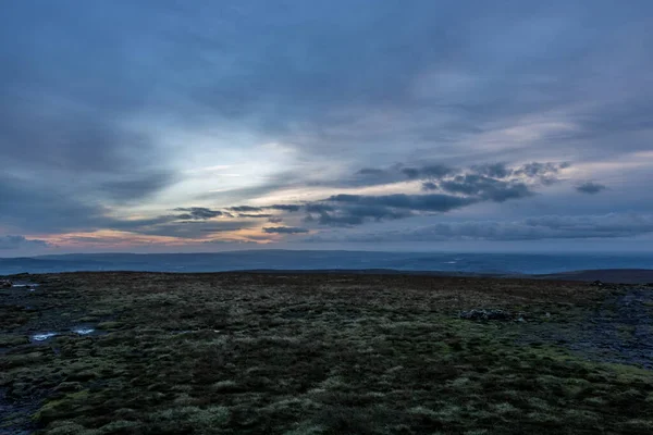 Farbenfroher Himmel Der Späten Zeit Innerhalb Der Britischen Landseite — Stockfoto