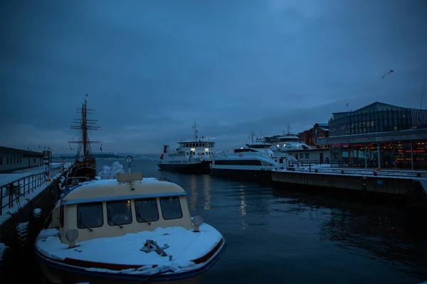 Port Oslo Norvège Coucher Soleil Vue Hiver Vue Sur Mer — Photo