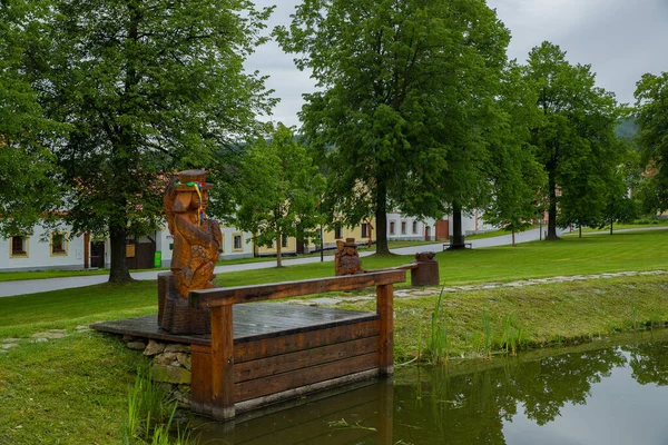 Holasovice Ein Kleiner See Inmitten Eines Kleinen Barockdorfes Unesco Weltkulturerbe — Stockfoto