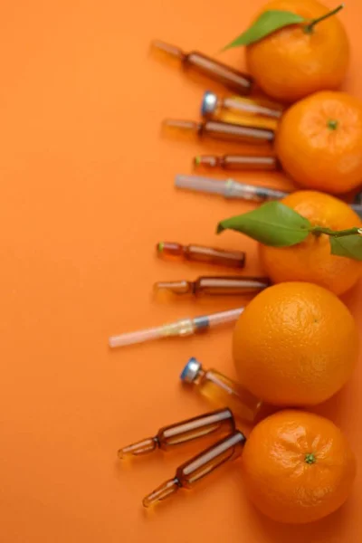 Vitamin Injection Syringes Brown Glass Ampules Set Fresh Citrus Fruits — Stock Photo, Image