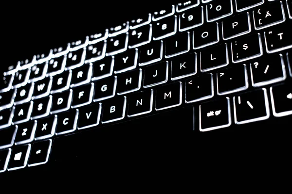 Close Van Laptop Toetsenbord Verlichting Verlicht Toetsenbord — Stockfoto