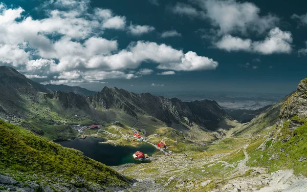 Panorama Con Blea Lac Con Reflejo Las Montañas — Foto de Stock