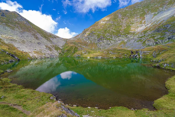 Romanya Daki Fagatas Dağları Güzel Yaz Doğa Manzarası — Stok fotoğraf