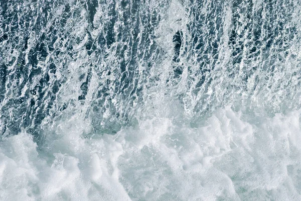 Modrá Tyrkysová Voda Nepravidelnou Vlnovou Strukturou — Stock fotografie