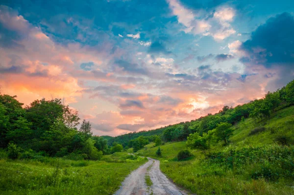 Paisaje Con Carretera Campo Atardecer — Foto de Stock