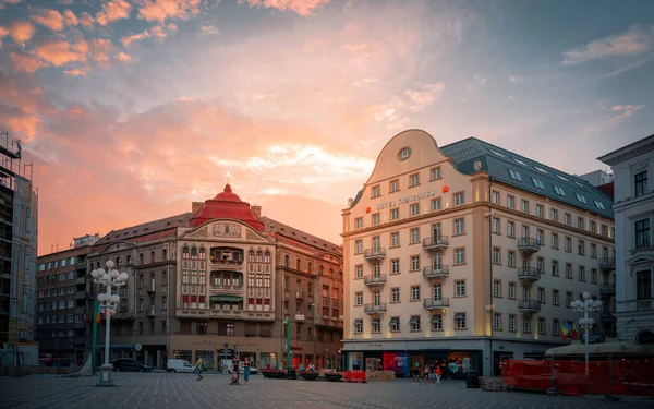 Union Square (Piata Unirii), Timisoara 'nın en güzel meydanlarından biri, Romanya-Haziran 5, 2020