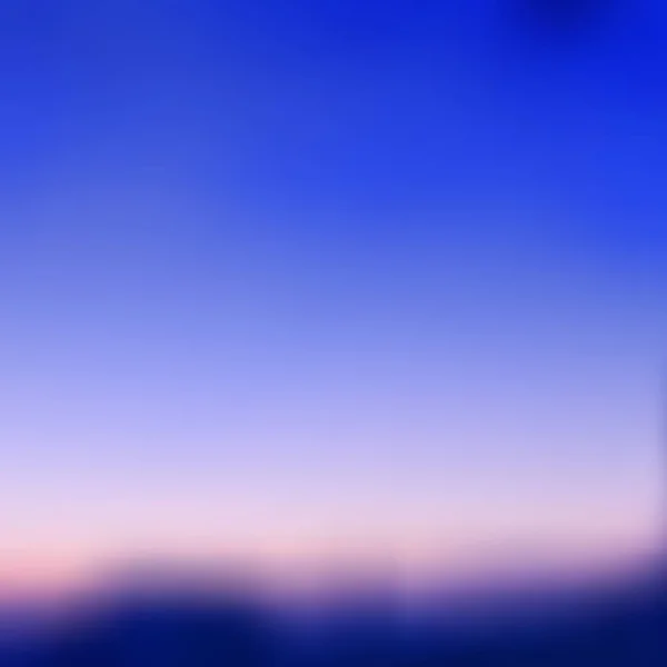 寒冷的夜晚或早晨 日落或黎明 蓝到花冠的模糊过渡 地平线 蓝宝石紫色过渡 美丽的背景 — 图库矢量图片