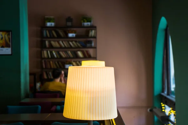 Кафе Вітальня Освітлювальна Лампа Тбілісі — стокове фото