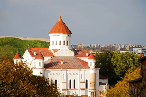 リトアニアのヴィリニュスの街の景色と街並み カラフルな家 旧市街や建築 — ストック写真