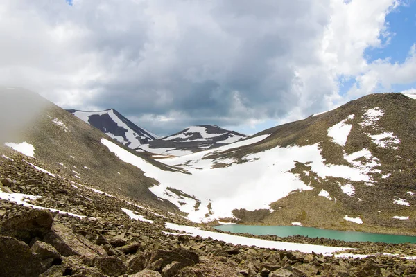 Montaña Alpina Lago Paisaje Colorido Vista Naturaleza Lago Georgiano Destino — Foto de Stock