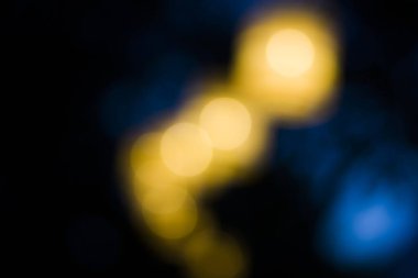 Çemberlerin özeti, dokusu ve arkaplanı, odak noktası yok, bulanık ve bulanık. Doğa geçmişi. Bokeh soyut, yeşil ve gri renkler.