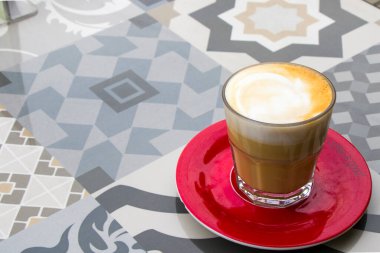 Masada cam kapuçino, Georgia.